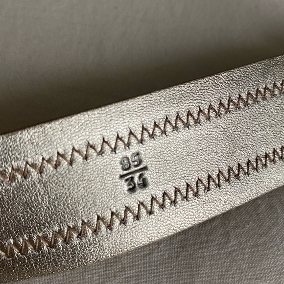 Vintage Prada Gold Metallic Belt with Floral Buckle Design - Picture 9 of 13